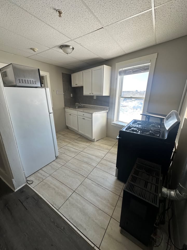 462 Bridge Street - 25